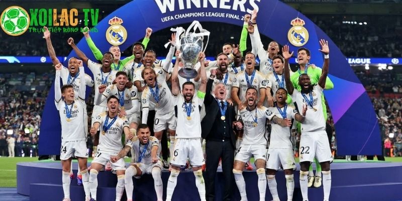 Real Madrid: Khám Phá Đế Chế Bóng Đá Vĩ Đại Nhất Hành Tinh 10 Câu lạc bộ bóng đá Real Madrid